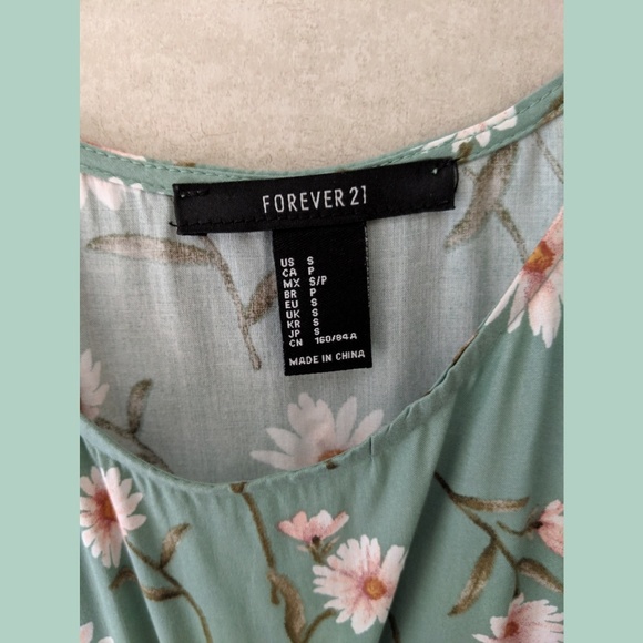 Spring romper - Picture 2 of 2